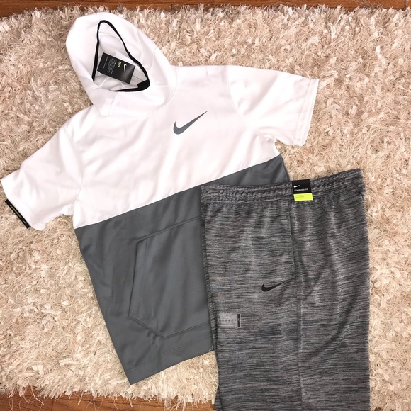 nike shorts set men